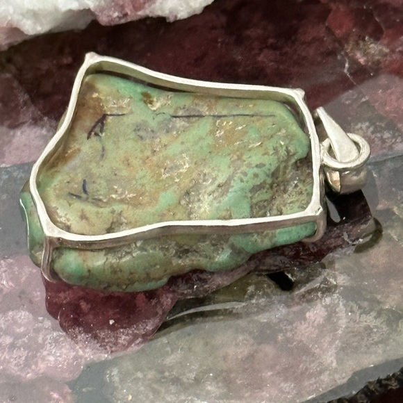 Turquoise rough big chunk rock sterling silver pendant - Picture 3 of 6